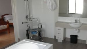 Frankston Accessible Holiday House - C Tourism